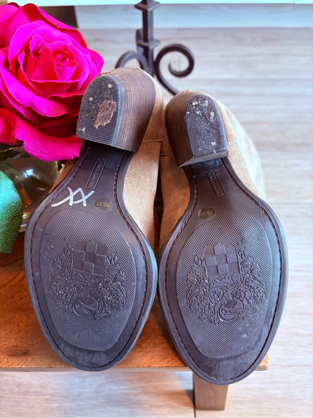 Vince Camuto vince camuto